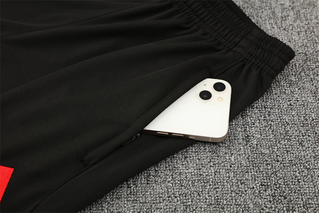 Liverpool Rouge 25/26