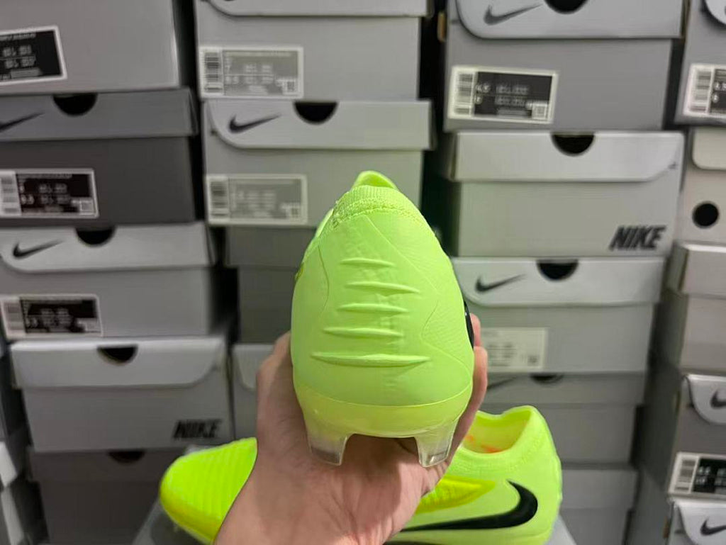 Phantom-6-GX-3-III-III-Elite-FG-21 - Nike