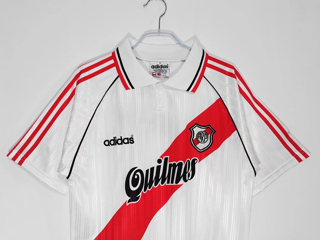 River Plate 96 8 A 1995/1996