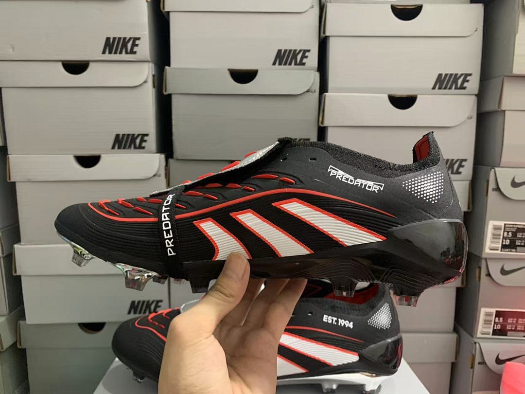 Predator-25-ACCURACY-FG-31 - Adidas