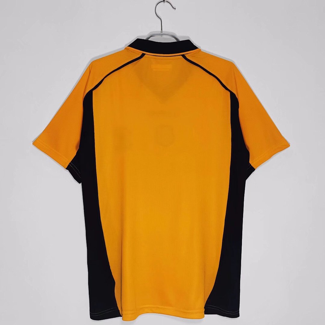 Liverpool 01 8 A 2000/2001