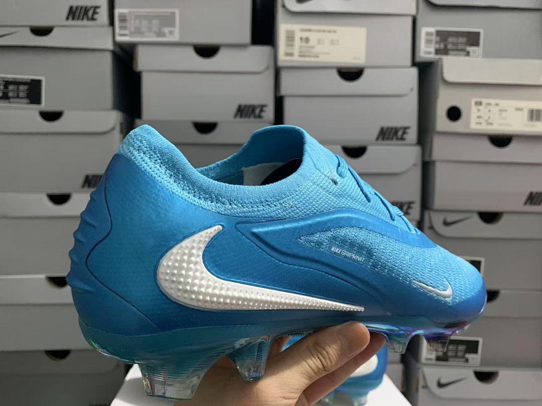 Phantom-6-GX-3-III-III-Elite-FG-45 - Nike