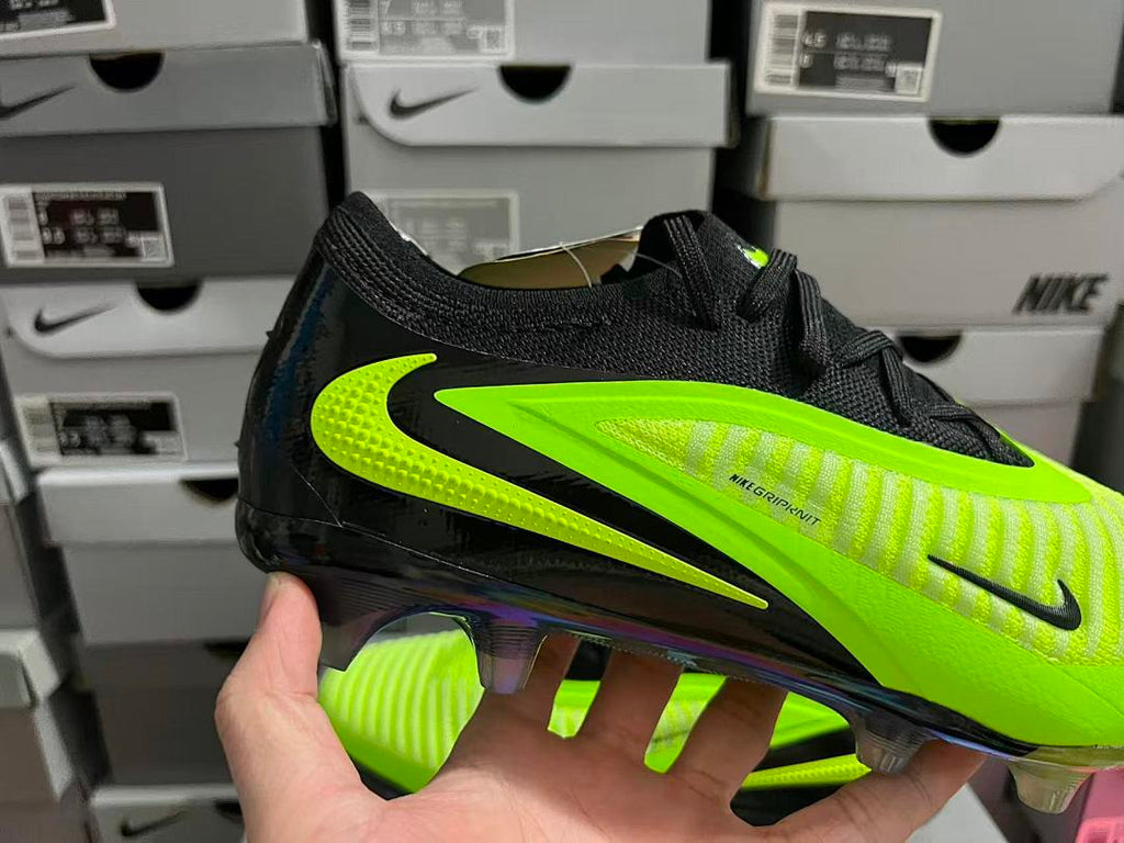 Phantom-6-GX-3-III-III-Elite-FG-17 - Nike