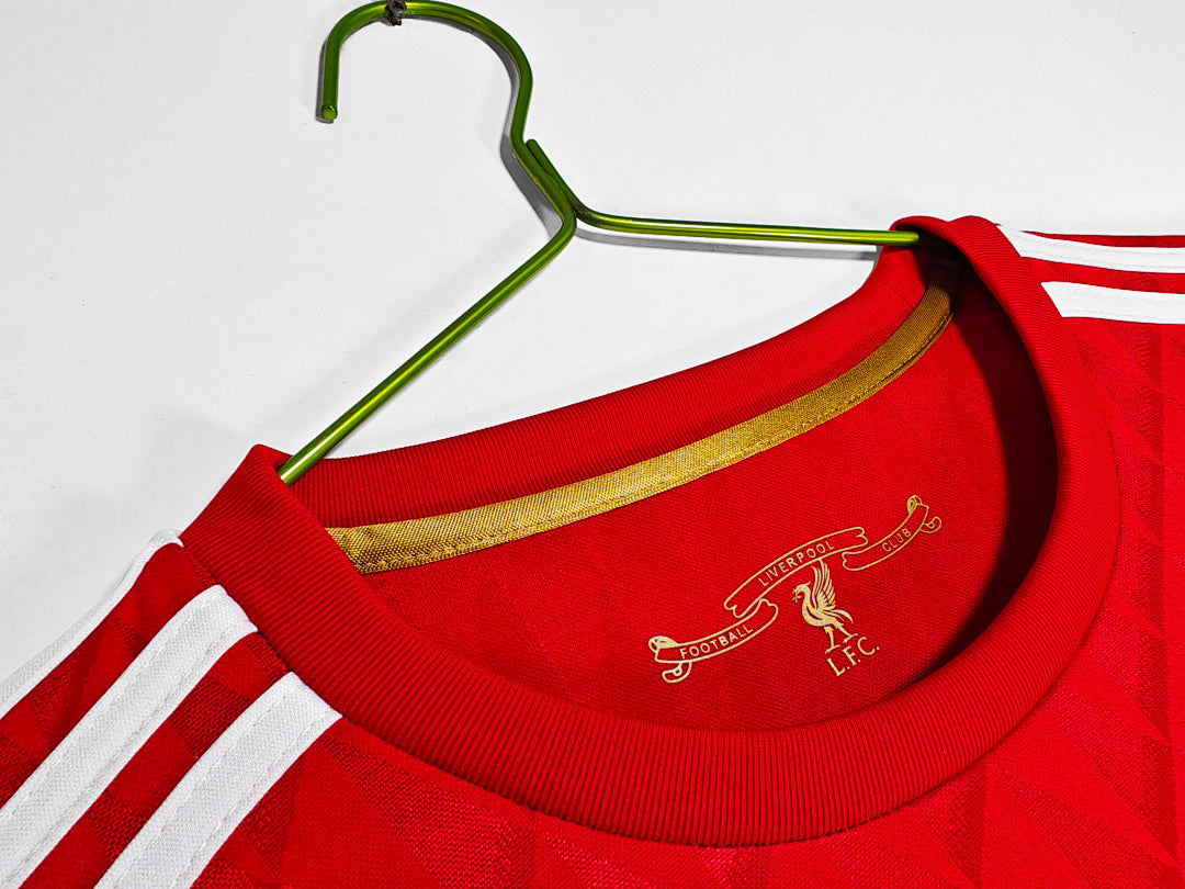 Liverpool 11 3 B 2010/2011