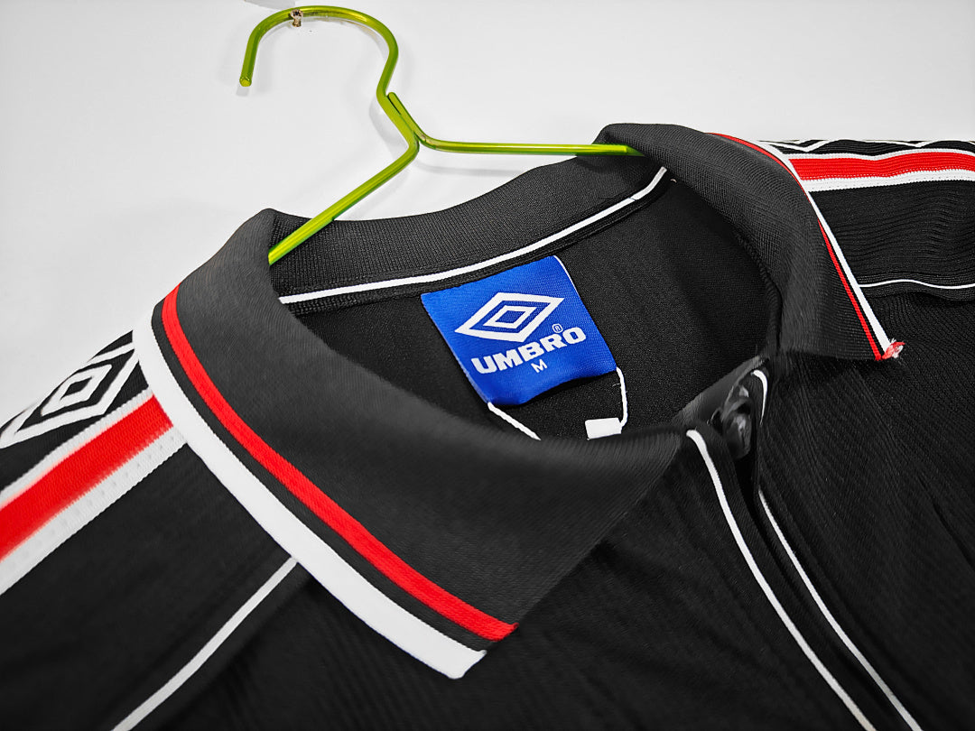 Man United 99 8 A Noir 1998/1999