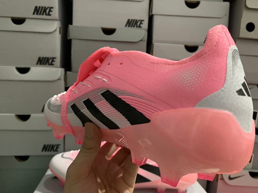 Predator-25-ACCURACY-FG-21 - Adidas