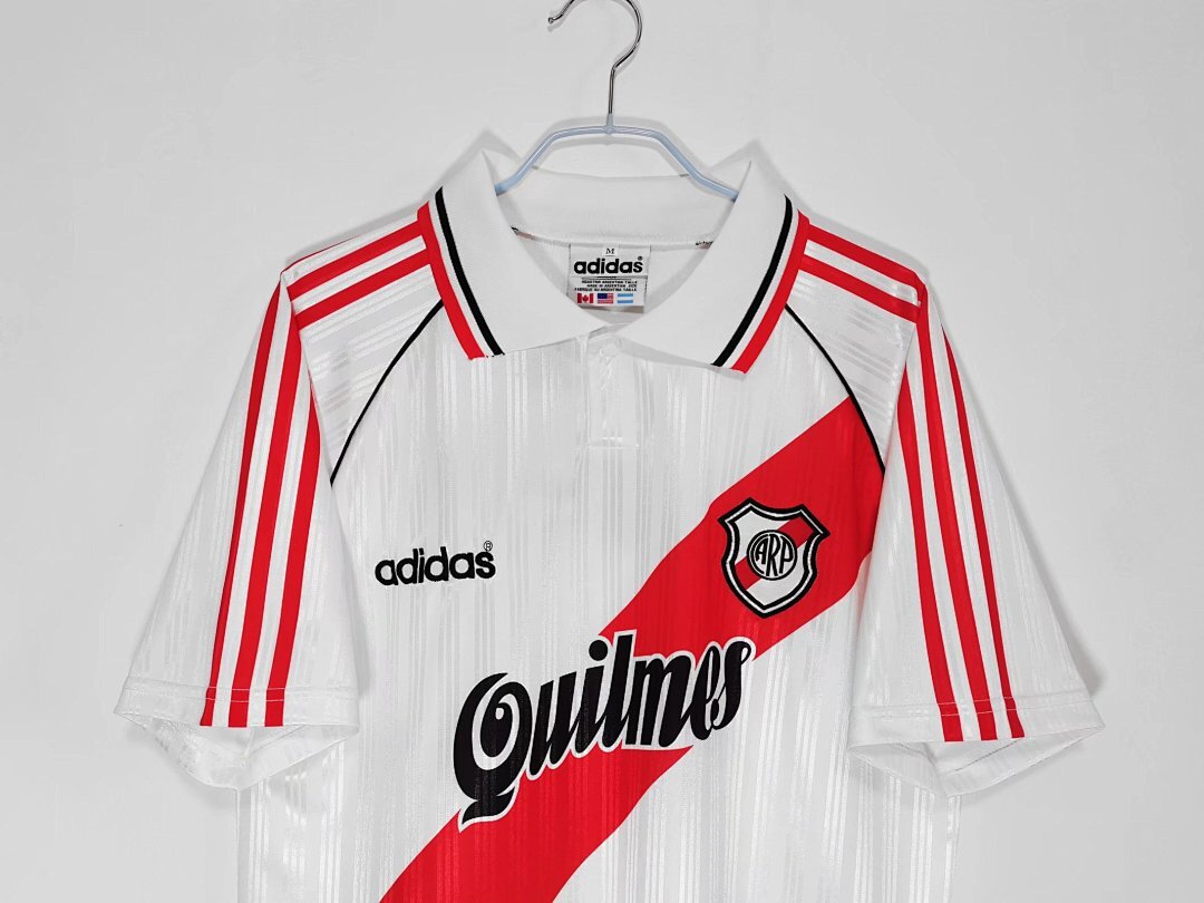 River Plate 96 8 A 1995/1996