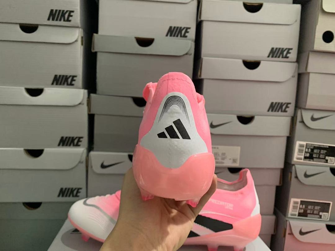 Predator-25-ACCURACY-FG-21 - Adidas