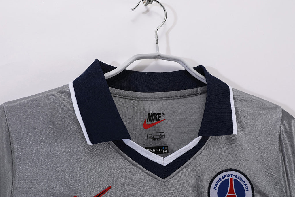 PSG 01 8 A 2000/2001