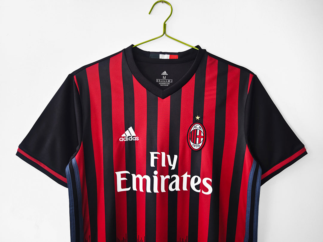 AC Milan 17 Ac 8 A 2016/2017