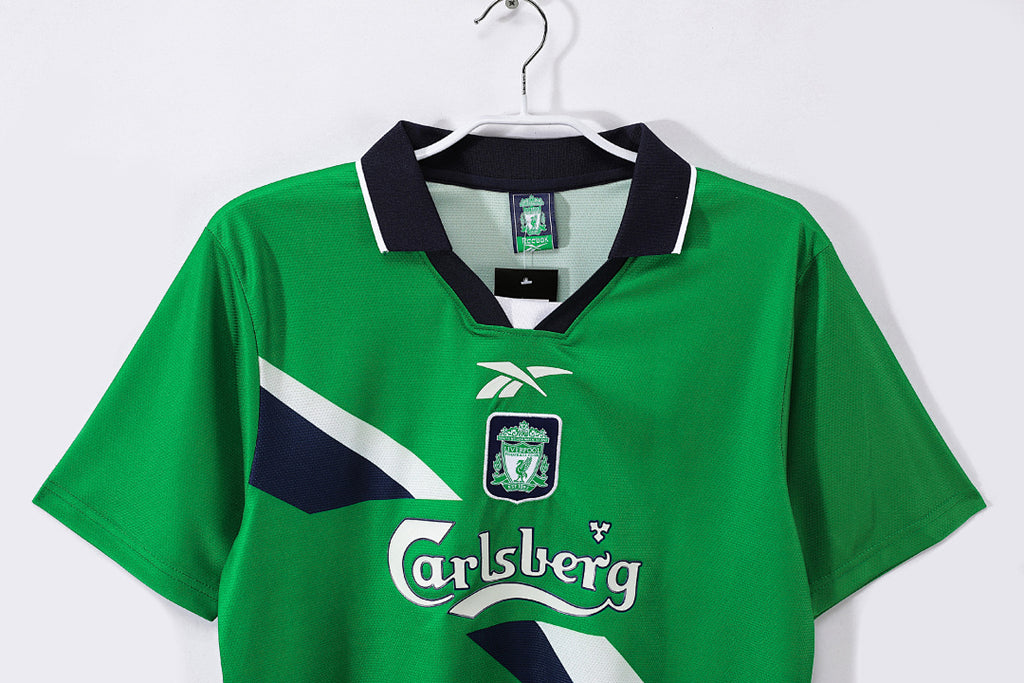 Liverpool 00 8 A 1999/2000