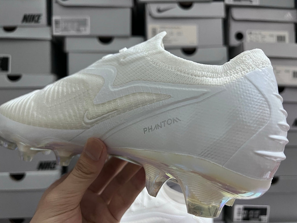 Phantom-6-GX-3-III-III-Elite-FG-57 - Nike