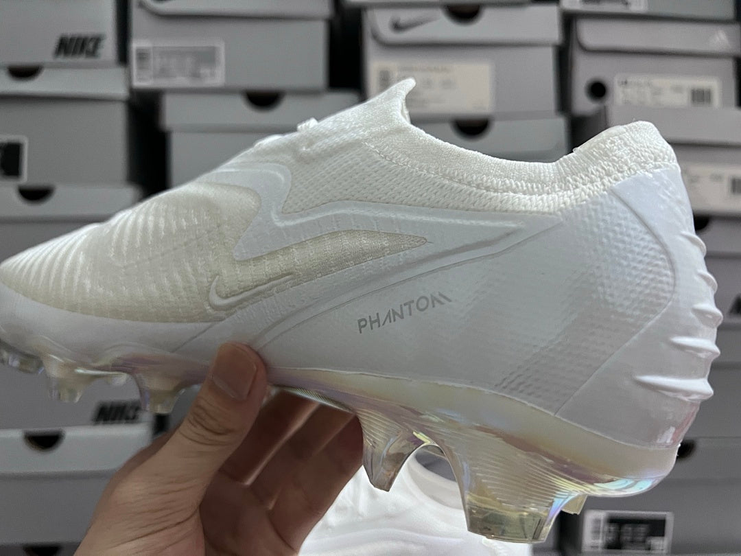 Phantom-6-GX-3-III-III-Elite-FG-57 - Nike