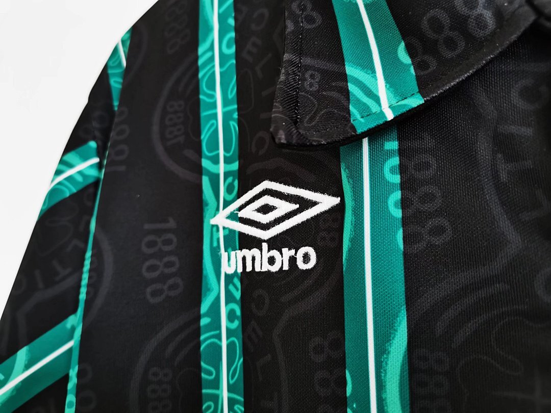 Celtic Glasgow 93 8 A 1992/1993