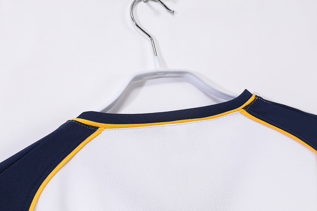 Liverpool 02 8 A 2001/2002