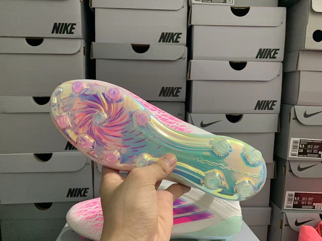 F-50-Elite-Laceless-FG - Adidas