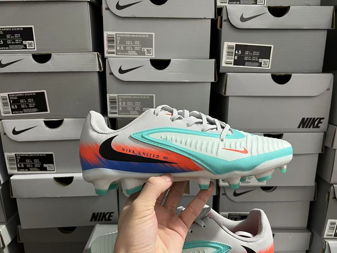 GX-3-FG-III-Phantom-III-Elite-FG - Nike