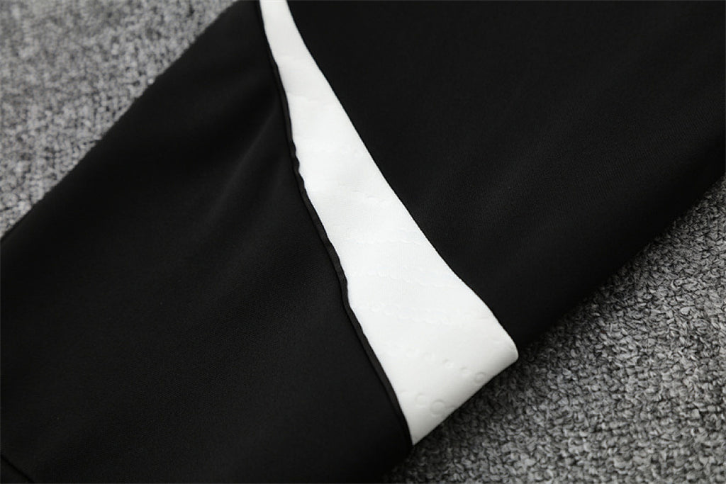 Liverpool Noir 25/26