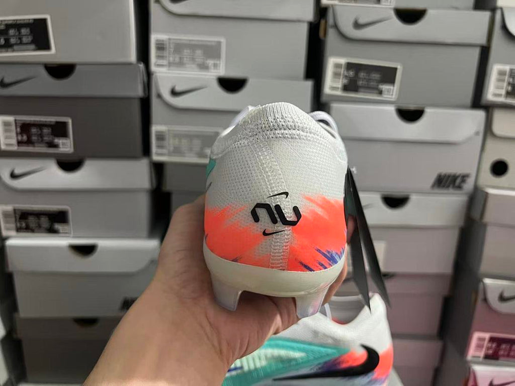 Phantom-6-GX-3-III-III-Elite-FG-20 - Nike