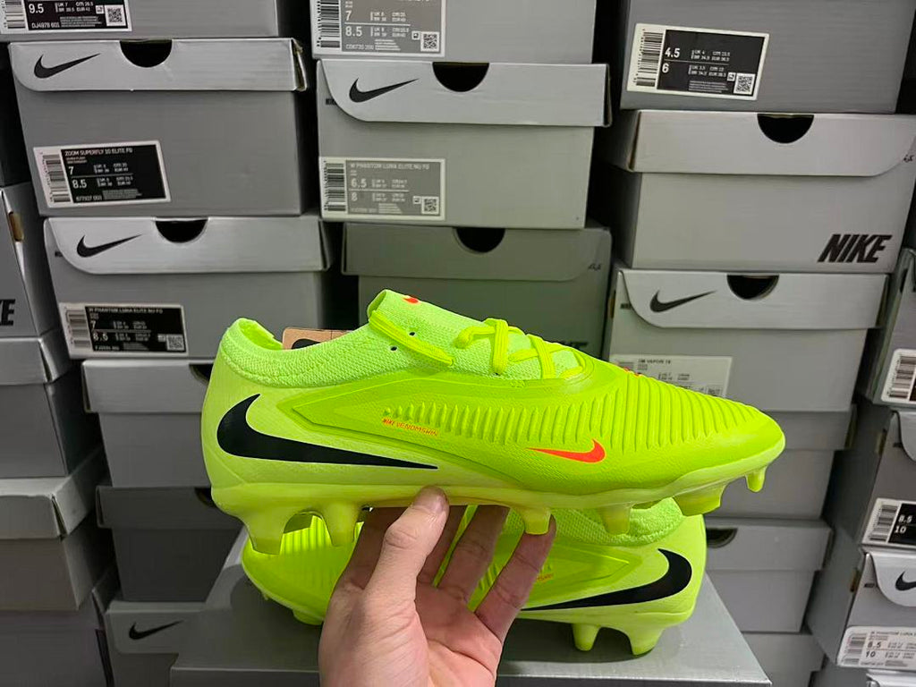 Phantom-6-Pro-FG-01 - Nike