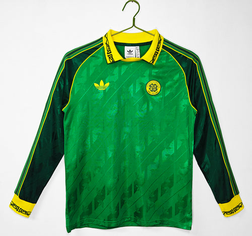 Celtic Glasgow 138 3 B