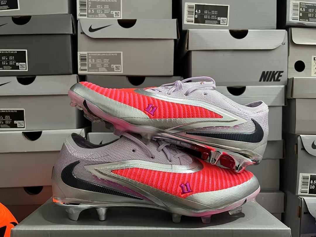 Phantom-6-GX-3-III-III-Elite-FG-13 - Nike