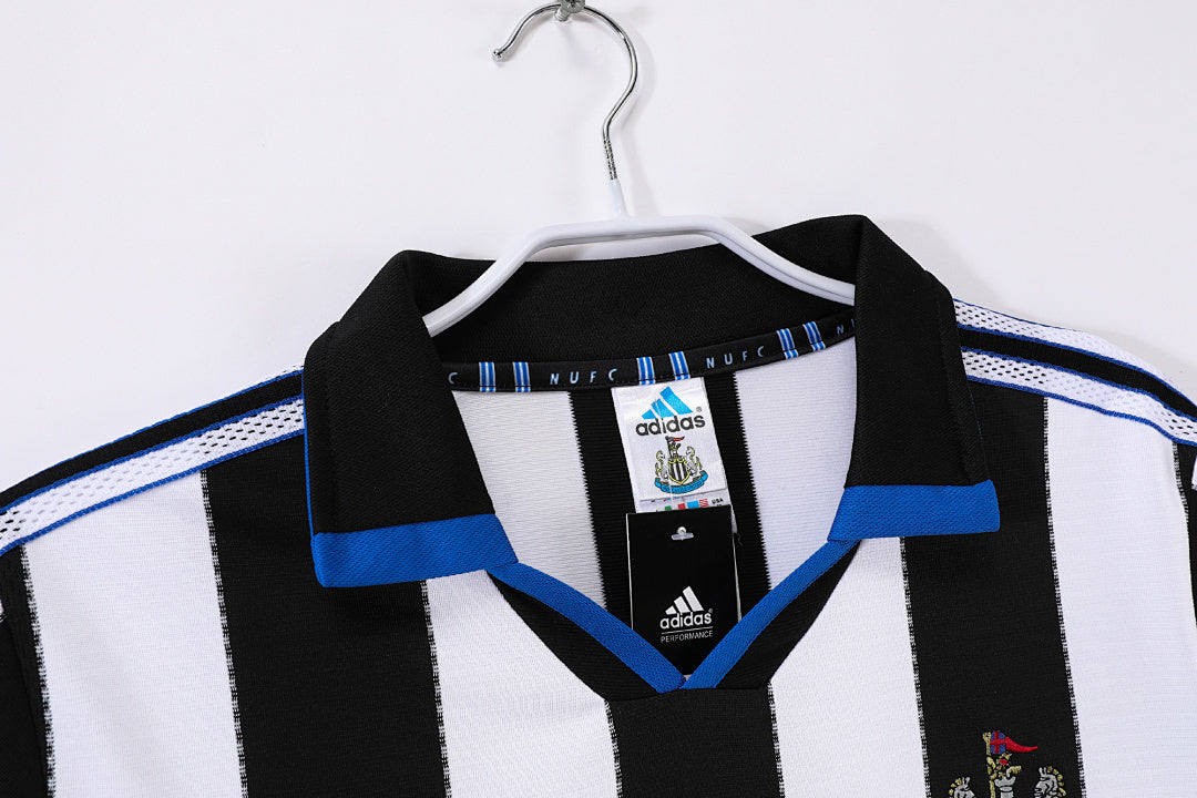 Newcastle 01 0 B 2000/2001