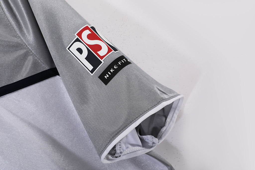 PSG 01 8 A 2000/2001