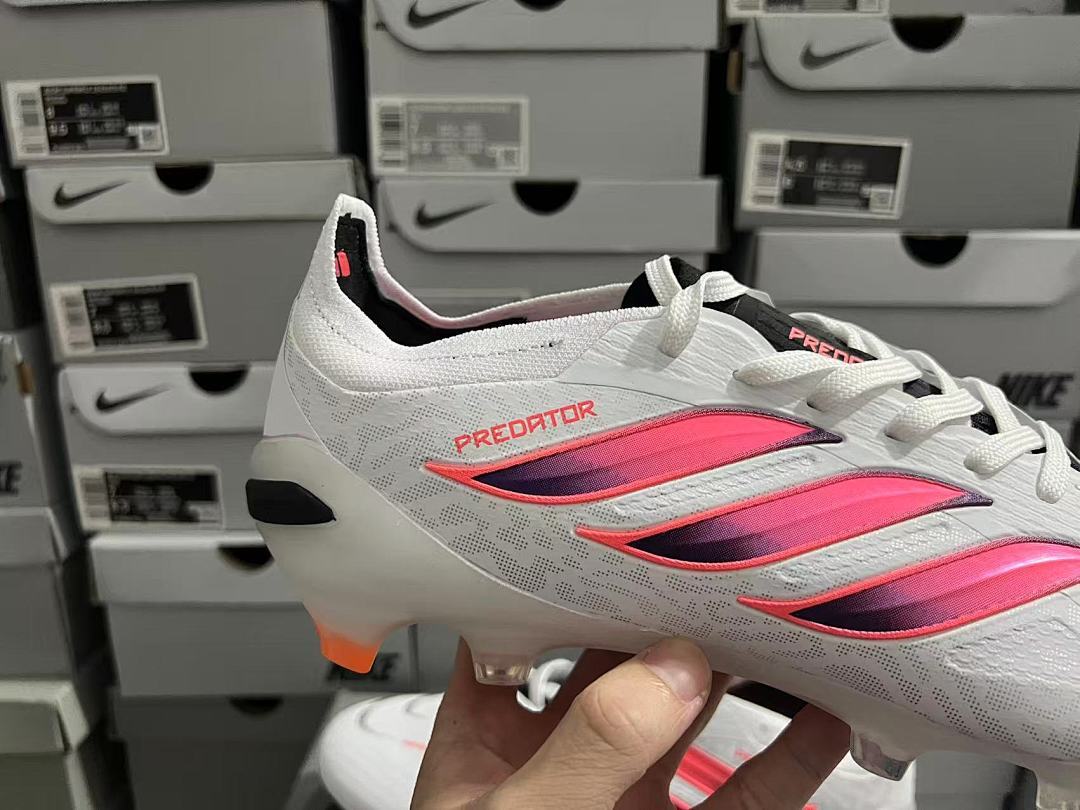 Predator-26-ACCURACY-FG-03 - Adidas