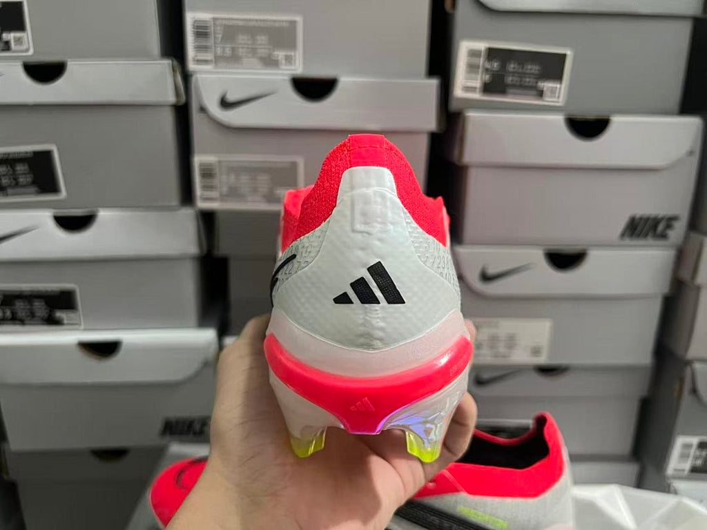 Predator-26-Elite-Tongue-FG-15 - Adidas