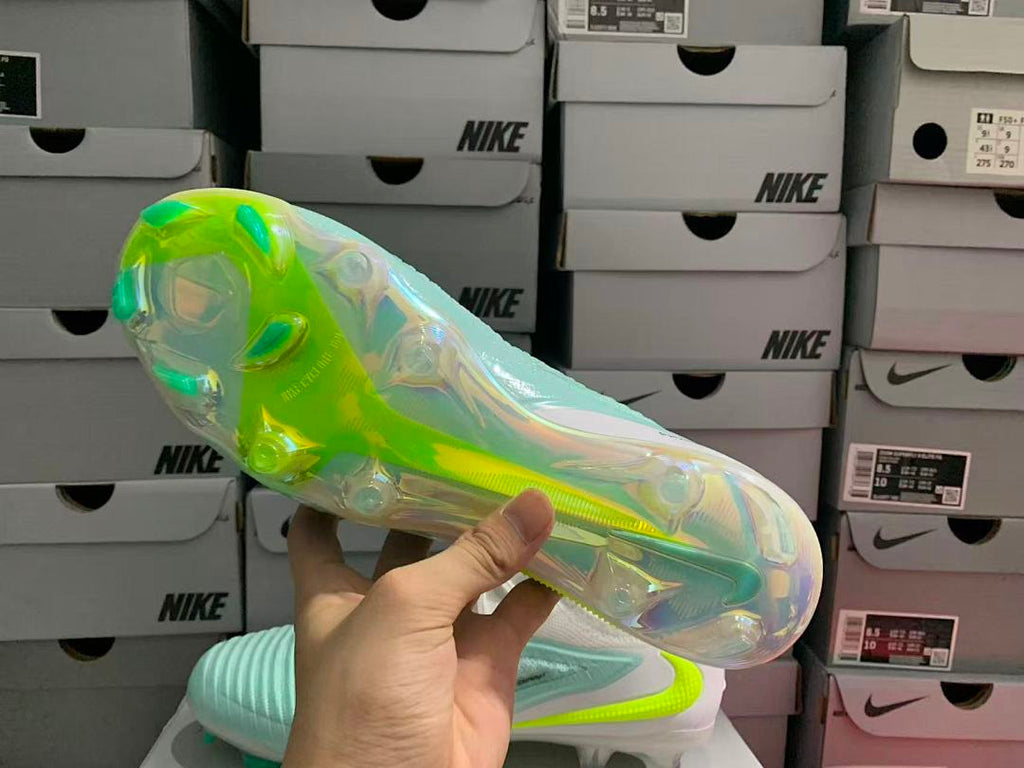 Phantom-6-GX-3-III-III-Elite-FG-32 - Nike