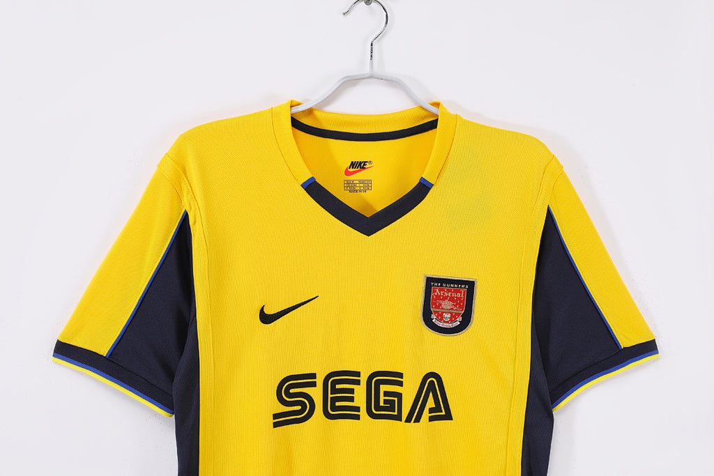 Arsenal 01 8 A 2000/2001
