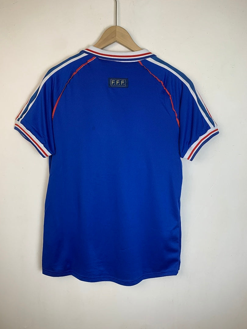 France S 4