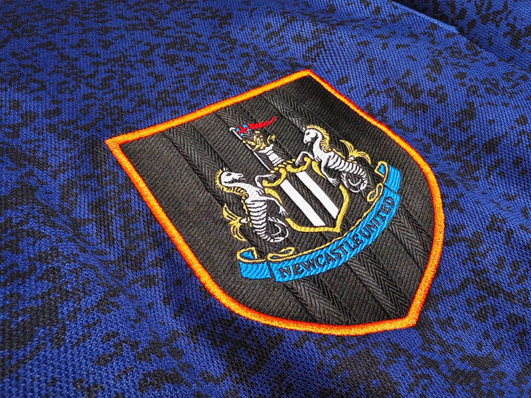 Newcastle 98 8 A 1997/1998