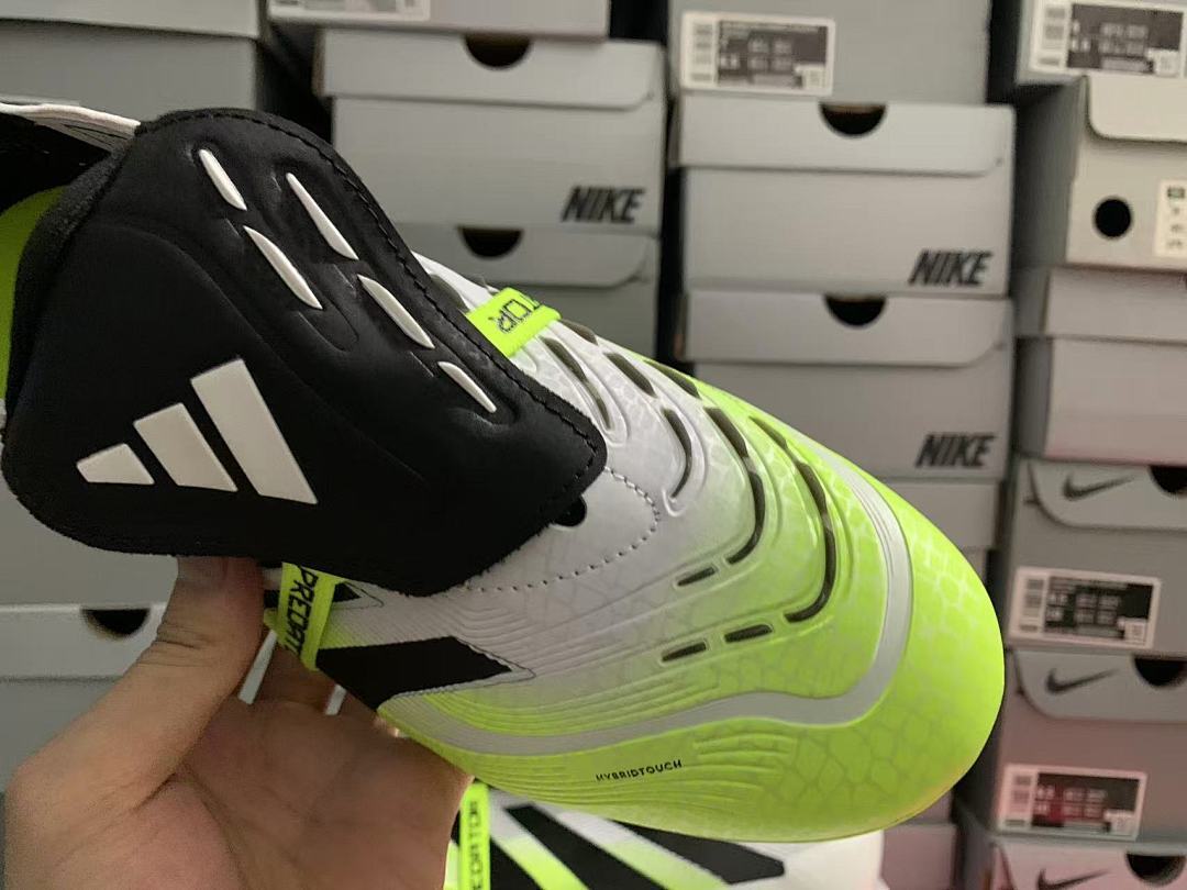 Predator-25-ACCURACY-FG-26 - Adidas