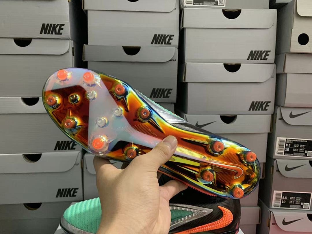 Phantom-6-GX-3-III-III-Elite-AG-06 - Nike