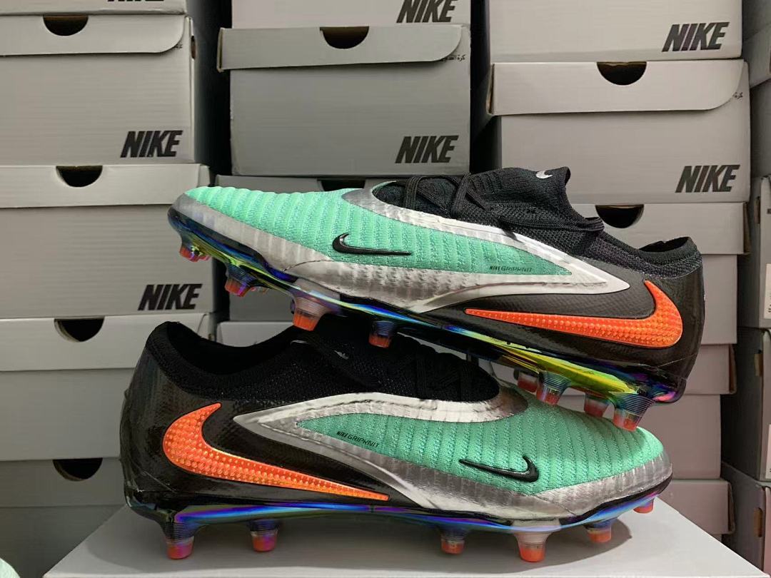 Phantom-6-GX-3-III-III-Elite-AG-06 - Nike