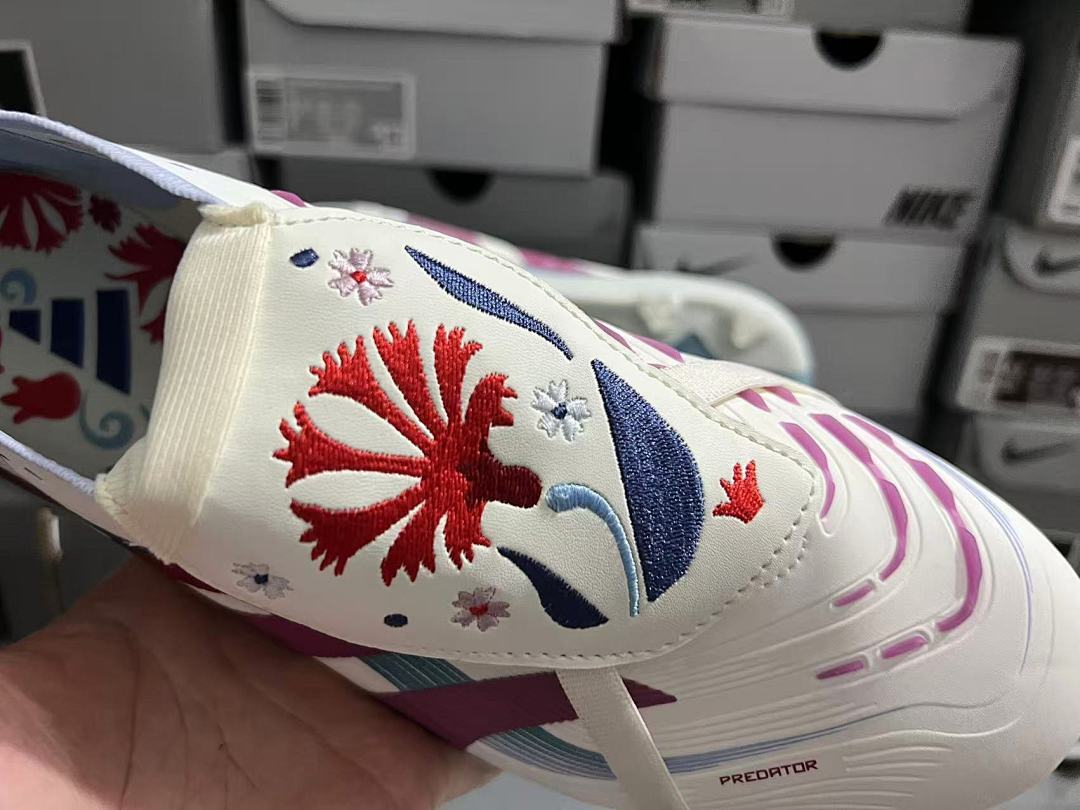 Predator-25-ACCURACY-FG - Adidas