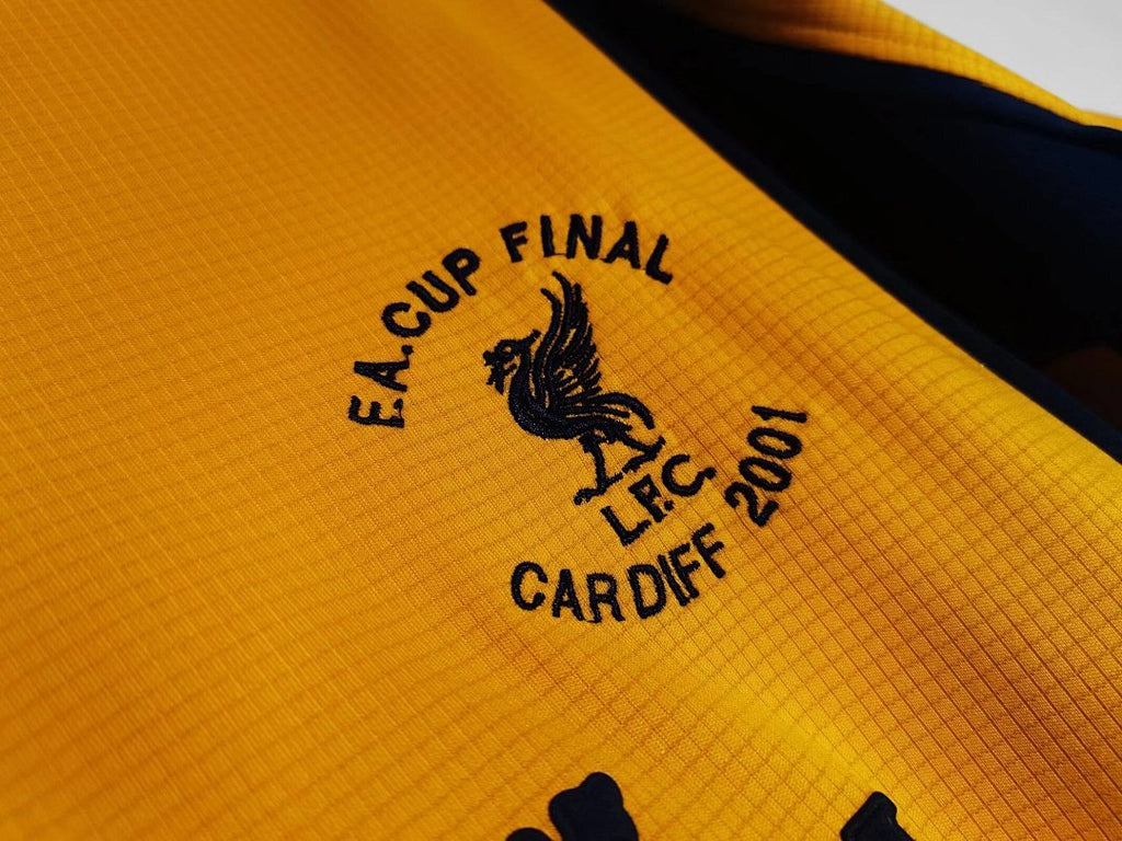 Liverpool 01 8 A 2000/2001