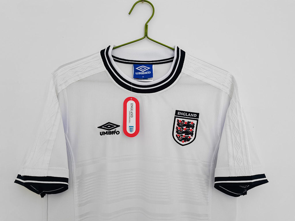 Angleterre 01 8 A 1999/2001