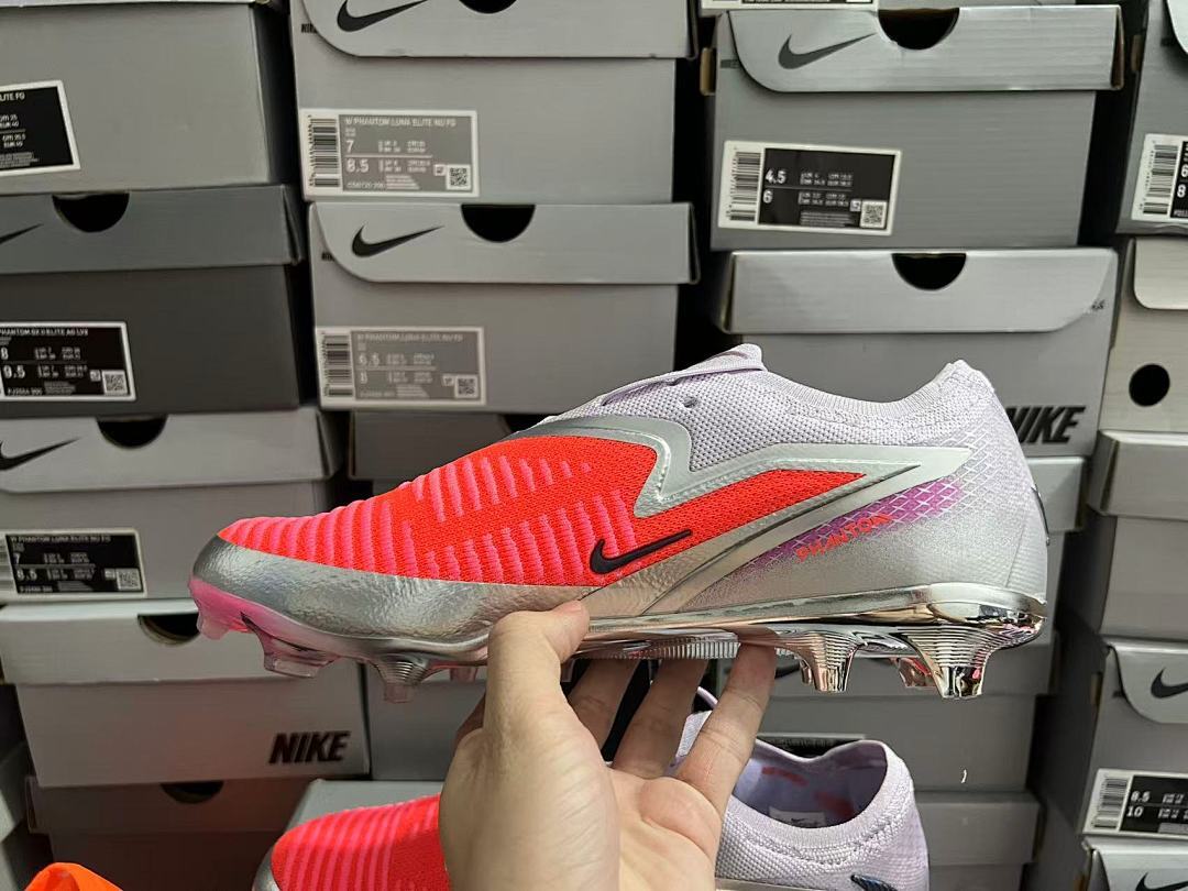 Phantom-6-GX-3-III-III-Elite-FG-13 - Nike