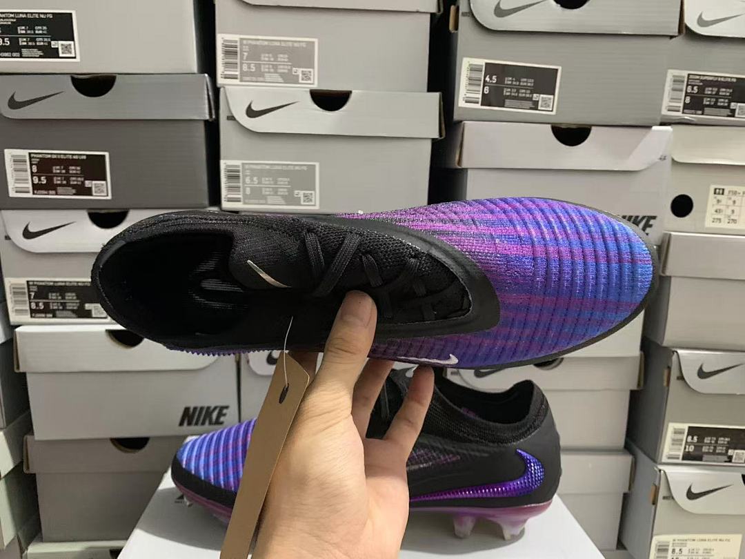 Phantom-6-GX-3-III-III-Elite-FG-34 - Nike