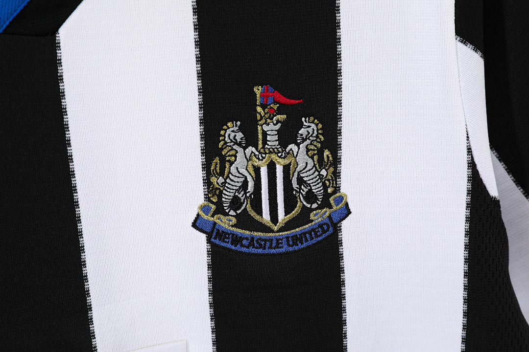 Newcastle 01 0 B 2000/2001