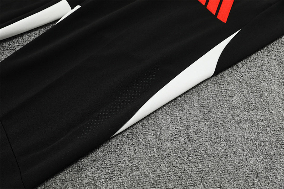 Liverpool AD Noir 25/26