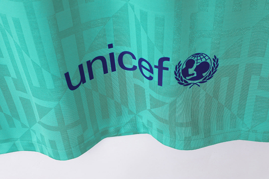 FC Barcelona 20 8 A 2019/2020