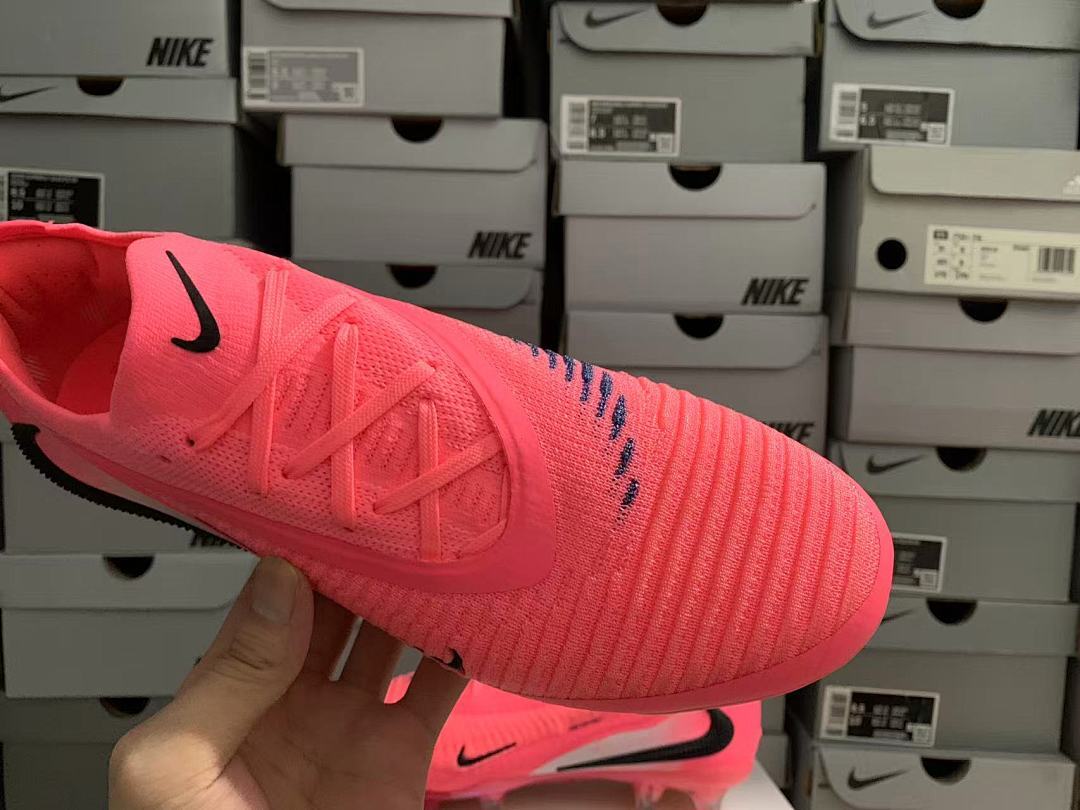 Phantom-6-GX-3-III-III-Elite-FG-44 - Nike