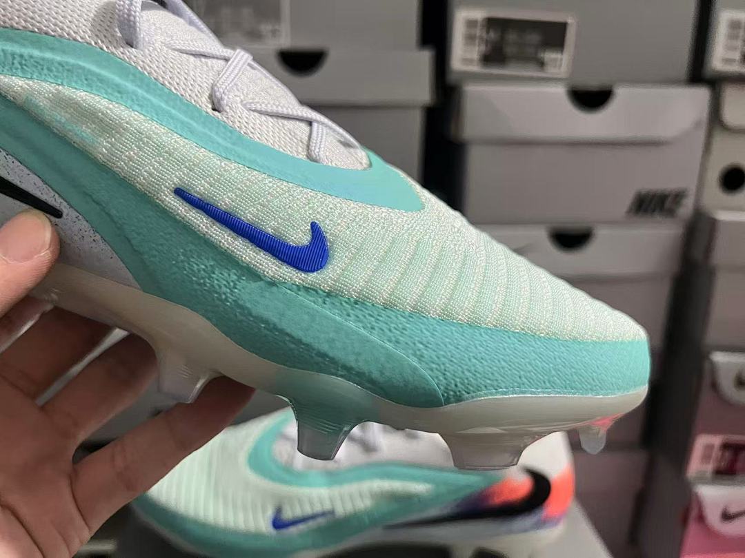 Phantom-6-GX-3-III-III-Elite-FG-20 - Nike