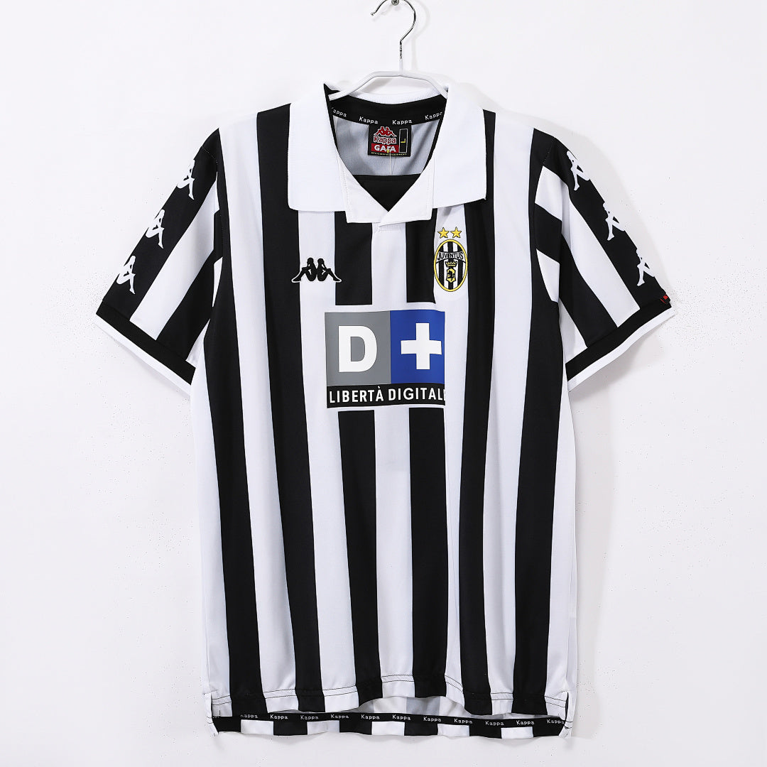 Juventus 00 8 A 1999/2000