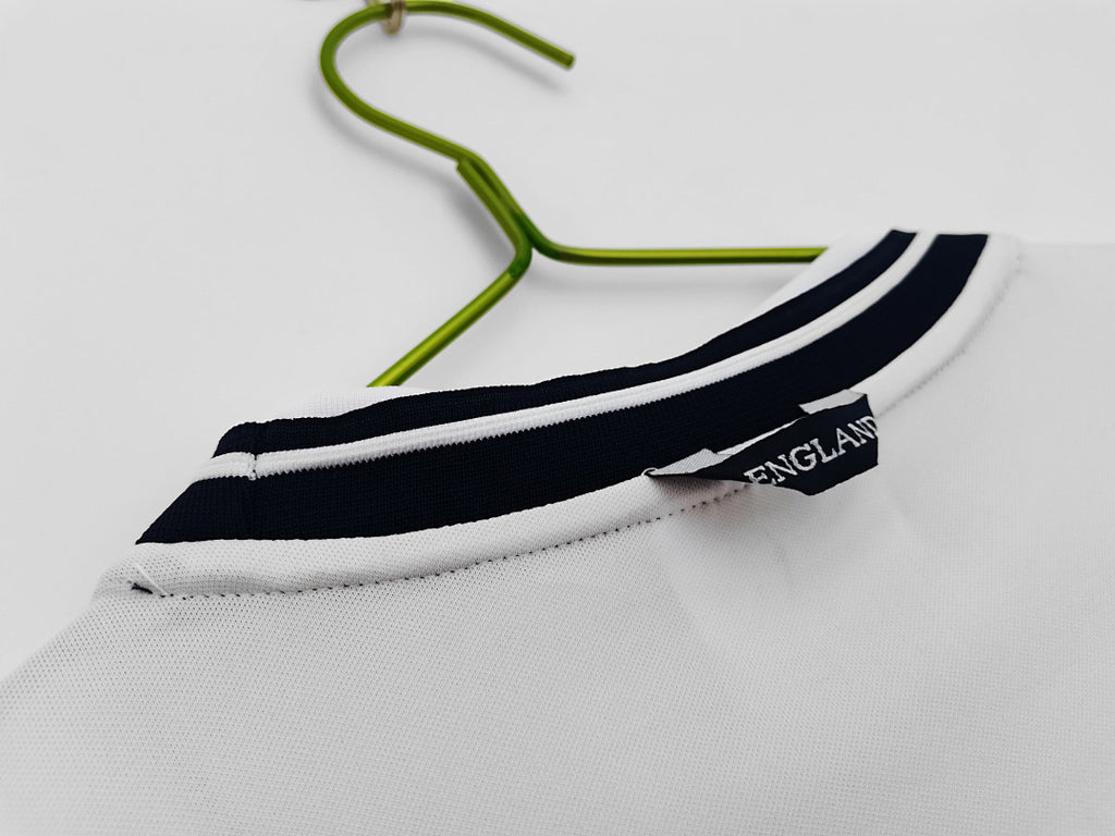 Angleterre 01 8 A 1999/2001