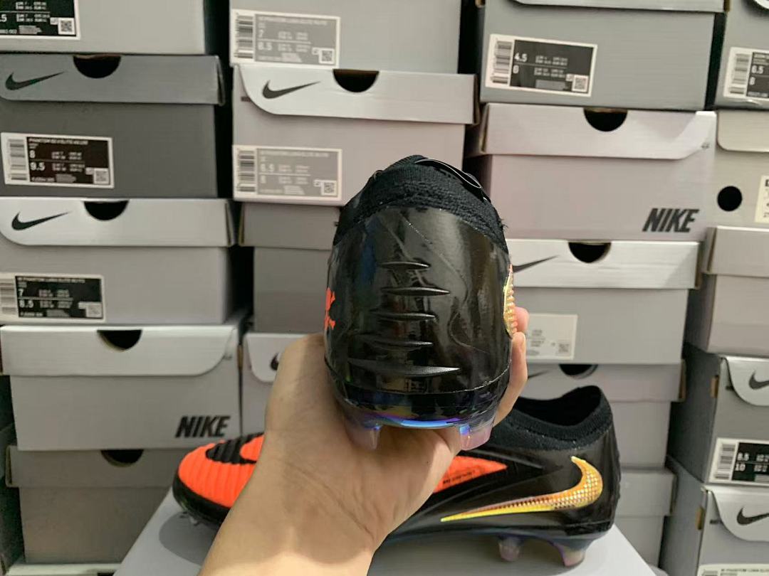 Phantom-6-GX-3-III-III-Elite-FG-31 - Nike